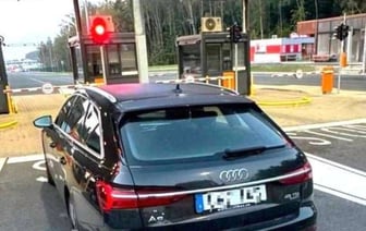 Литовские пограничники не впустили в Беларусь Audi A6. Почему?