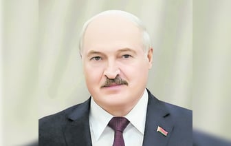 Лукашенко заметно «омолодился» к выборам, сбросил лет 20. Фотофакт