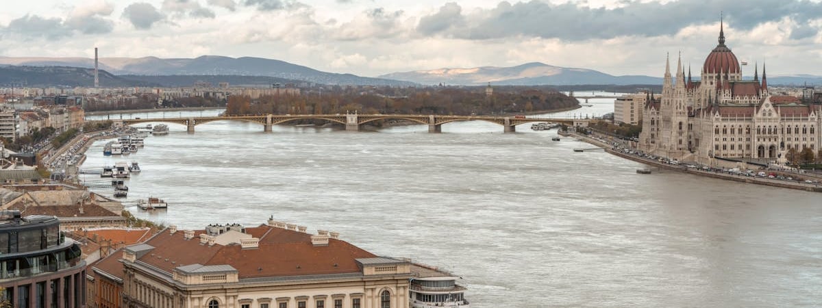 Сейм Латвии сегодня рассмотрит полный запрет на товары из Беларуси и РФ
