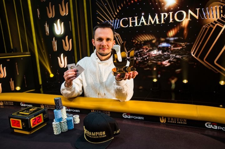 Белорус выиграл в покер больше $1 миллиона