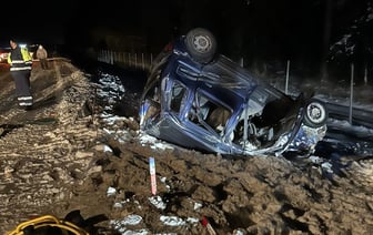 На трассе «Гродно-Минск» произошла авария — работники МЧС доставали пассажирку через заднее стекло