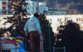 Россия и Украина обменялись ударами по Харьковской и Белгородской области — Видео