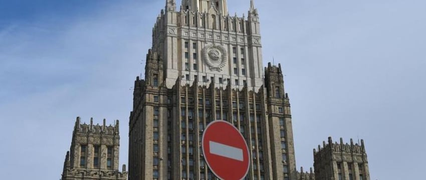 Российских дипломатов вызвали в МИД Эстонии, Литвы и Латвии из-за розыска чиновников