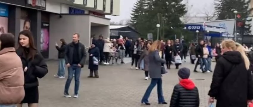 Официальные источники по ситуации в брестском ЦУМе: Тревога оказалась ложной, возгорания нет