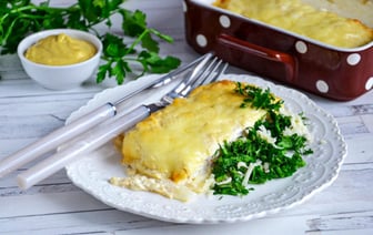 Эту дешёвую рыбу белорусы могут превратить в кулинарный шедевр за 20 минут. Какой 1 ингредиент добавить?