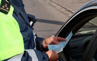 Белорусы могут проверить онлайн историю своих нарушений ПДД и тунеядство