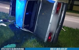 21-летний житель Ивацевичей врезался в световую опору в Барановичах