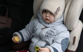Как правильно перевозить ребенка в авто? Рассказали в ГАИ
