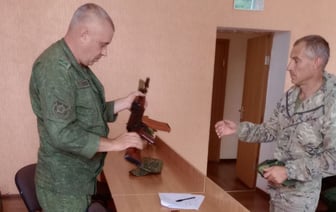 В беларуской армии заявили, что в случае прихода ВСУ раздадут людям оружие. Экс-военный оценил перспективы такого шага