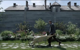 Актер родом из Бреста снялся в фильме, получившем четыре награды в Каннах