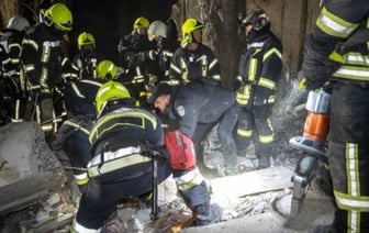 «Спали спокойно на своей кровати». В результате атаки российского беспилотника в Одессе погибли двое маленьких детей и их мама