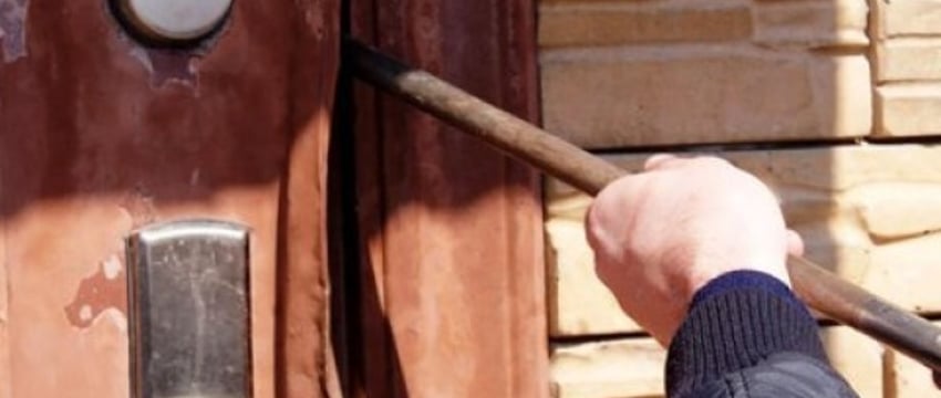 Ущерб на сумму более 4000 рублей. В Каменце обокрали дом