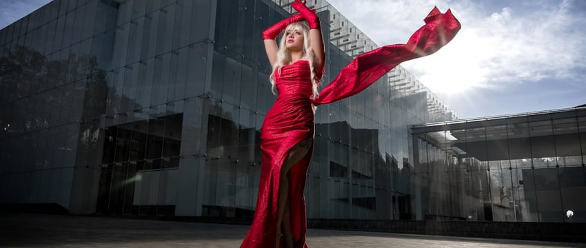 «Эти лавочки – просто моя любовь!». Жители Полоцка рассказали, как похорошел город и где теперь особенно уютно