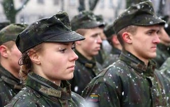 В Литве запретят принимать в армию литовцев со вторым гражданством Беларуси