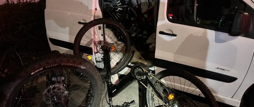 В Польше на парковке проверили Citroen белоруса. А в нем – электровелосипеды на 25 тысяч $ без документов