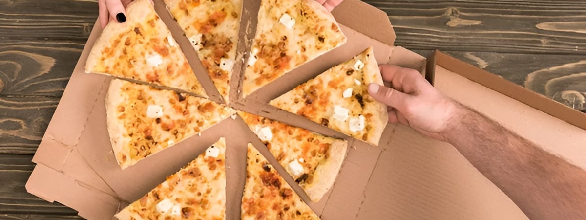 Почему пицца круглая, а коробка квадратная? Оказывается, дело не в удобстве — Полезно