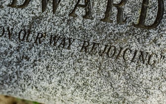 В Полоцке временно закроют для транспорта участок дороги по улице Свердлова