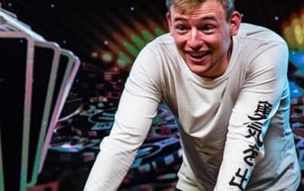 Белорус выиграл в покер 1 349 000 долларов