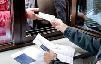 Белорусам не разрешают вывозить в РБ купленный в Польше товар?