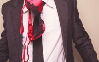 Мой муж – бабник, но разводиться не хочу. Что делать, объясняет сексолог