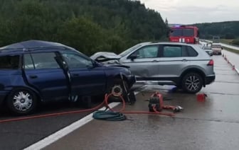 Два человека погибли в лобовой аварии под Логойском