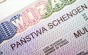 Иностранным студентам потребуется разрешение для работы в Польше