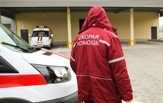 Минчанин напал с топором на медиков скорой помощи. Их госпитализировали