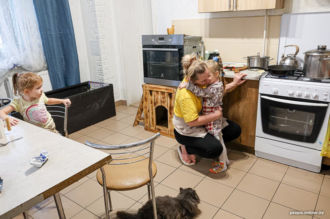 Как живет семья из Брестской области, в которой 15 детей