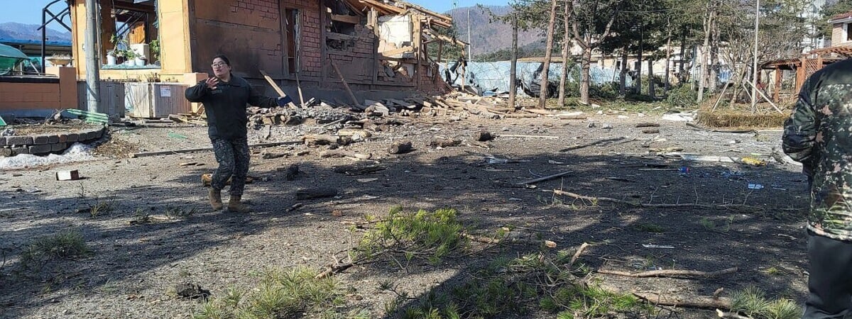 В Южной Корее истребители случайно сбросили 8 бомб на город в 40 км от Сеула — Видео