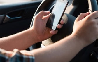 Милиция рассылает SMS белорусам. Что в них?