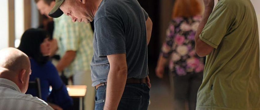 Житель Гомеля хочет навести справки о работодателем за границей. Куда обращаться?