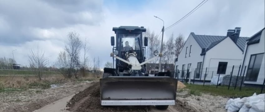 В Бресте началась подготовка к укладке новой дороги на Стародорожной — 50% стоимости оплатили жители