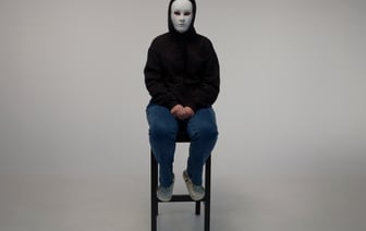 «Измена как яд. Она необратимо меняет тебя». История белоруски, которая жила на две семьи