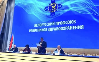 Профсоюзы пожаловались на маленькие зарплаты медиков и рассказали, за счёт чего их можно поднять