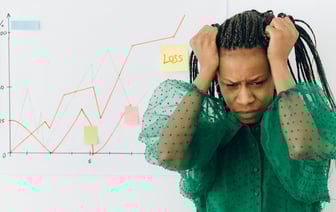 Белорусский рубль снизился к доллару, евро и юаню 27 ноября на торгах БВФБ