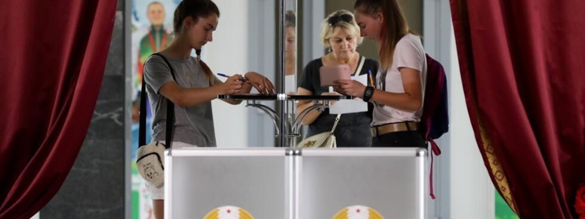 «Хочу, чтобы их тошнило от каждого кандидата» — Появился первый конкурент Лукашенко на выборах президента