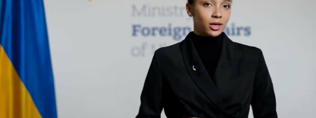 Іскусственний інтелект в Українському МЗС: роль сотрудника та її функції