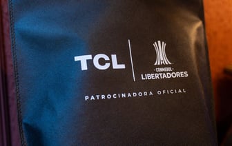 Intel представила ИИ-процессор для автомобилей