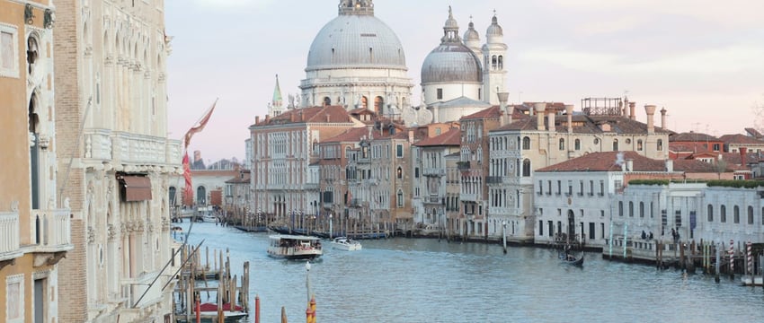 Авария в Новополоцке: пострадавшую женщину доставили в больницу