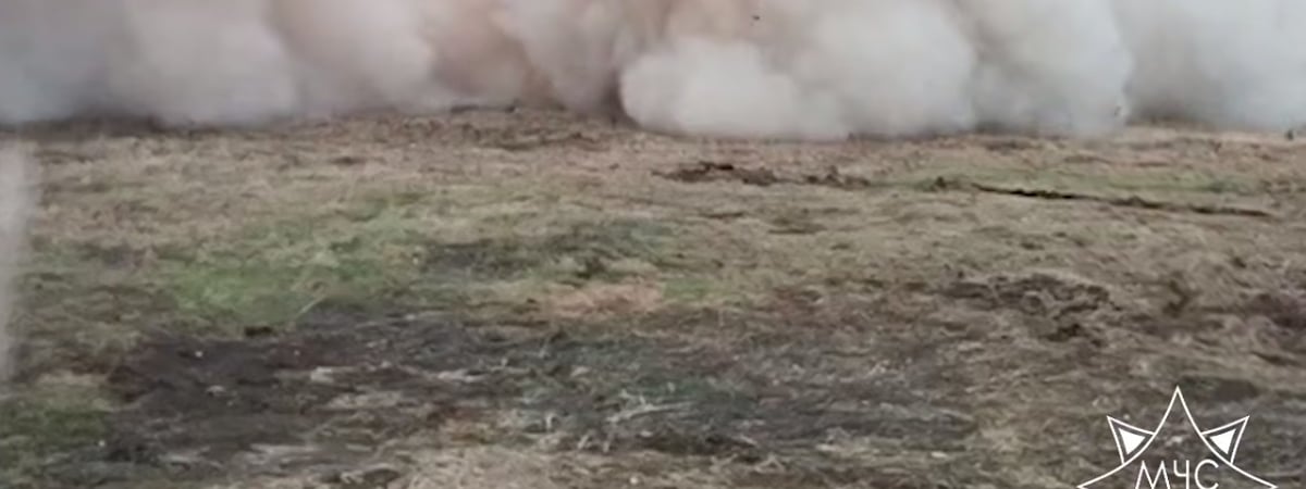 Спецэффект, как в голливудском блокбастере – в Волковыске взорвали свинокомплекс (видео)