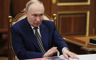 Зеленский: Путин скоро умрет, и все закончится