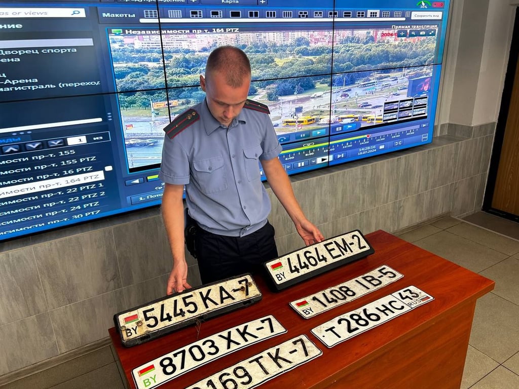 Куда звонить, чтобы найти потерянный номерной знак, рассказали в ГАИ