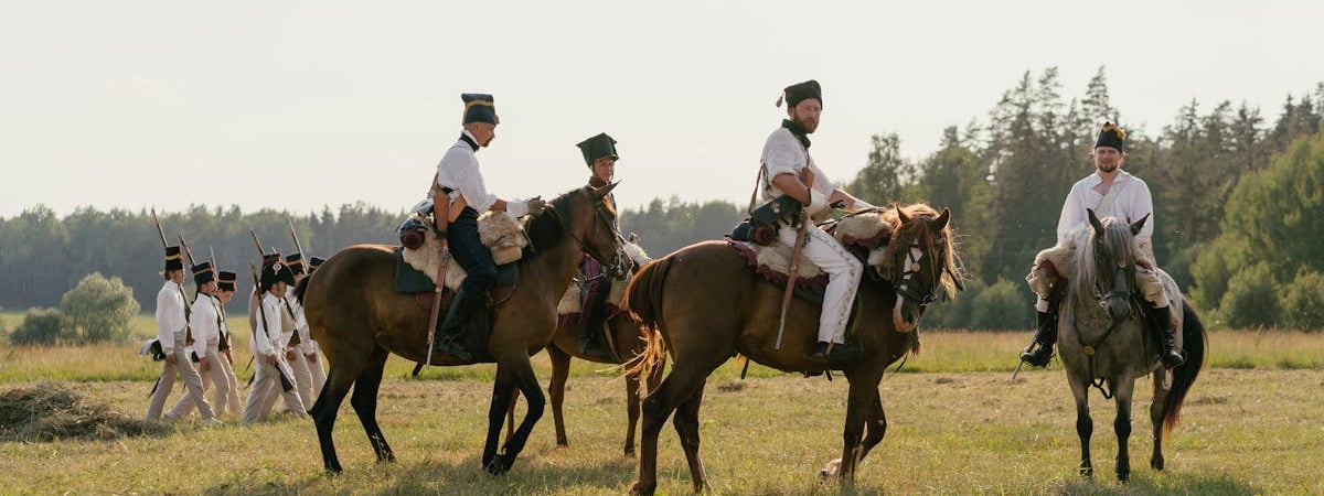 Израиль проводит операцию против опорного пункта Хезболлы в Ливане