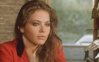 Появилось видео 69-летней Орнеллы Мути из российского аэропорта. Как сейчас выглядит звезда «Укрощения строптивой»? — Видео