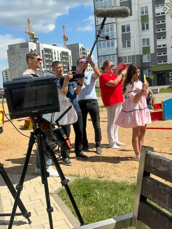 Актриса кино и театра Янина Малинчик снимает в Бресте кино