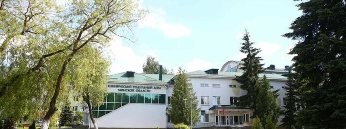 «Это тюрьма?» Женщина показала санузлы в гинекологии областного роддома Минска — комментаторы ужаснулись