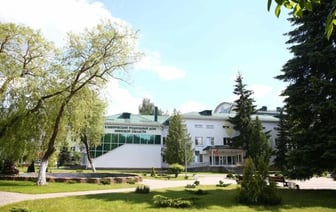 «Это тюрьма?» Женщина показала санузлы в гинекологии областного роддома Минска — комментаторы ужаснулись