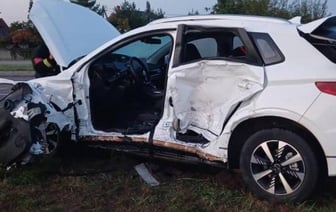 Маршрутка и BYD столкнулись в Бресте