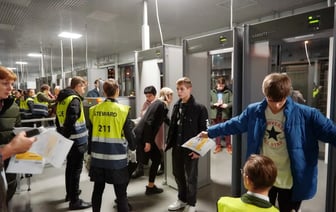 Лукашенко усилил меры безопасности в общественных местах. Что изменилось? — Официально