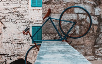 В парламенте Словакии трехпартийная коалиция лишилась большинства